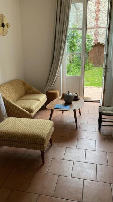 Loft/Jardin Et Parking : Le Petit Clos Bourdet Honfleur Dış mekan fotoğraf