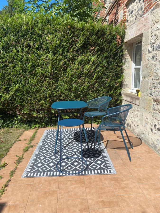 Loft/Jardin Et Parking : Le Petit Clos Bourdet Honfleur Dış mekan fotoğraf