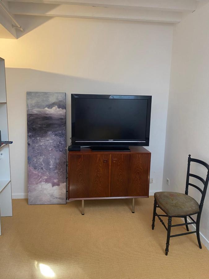 Loft/Jardin Et Parking : Le Petit Clos Bourdet Honfleur Dış mekan fotoğraf